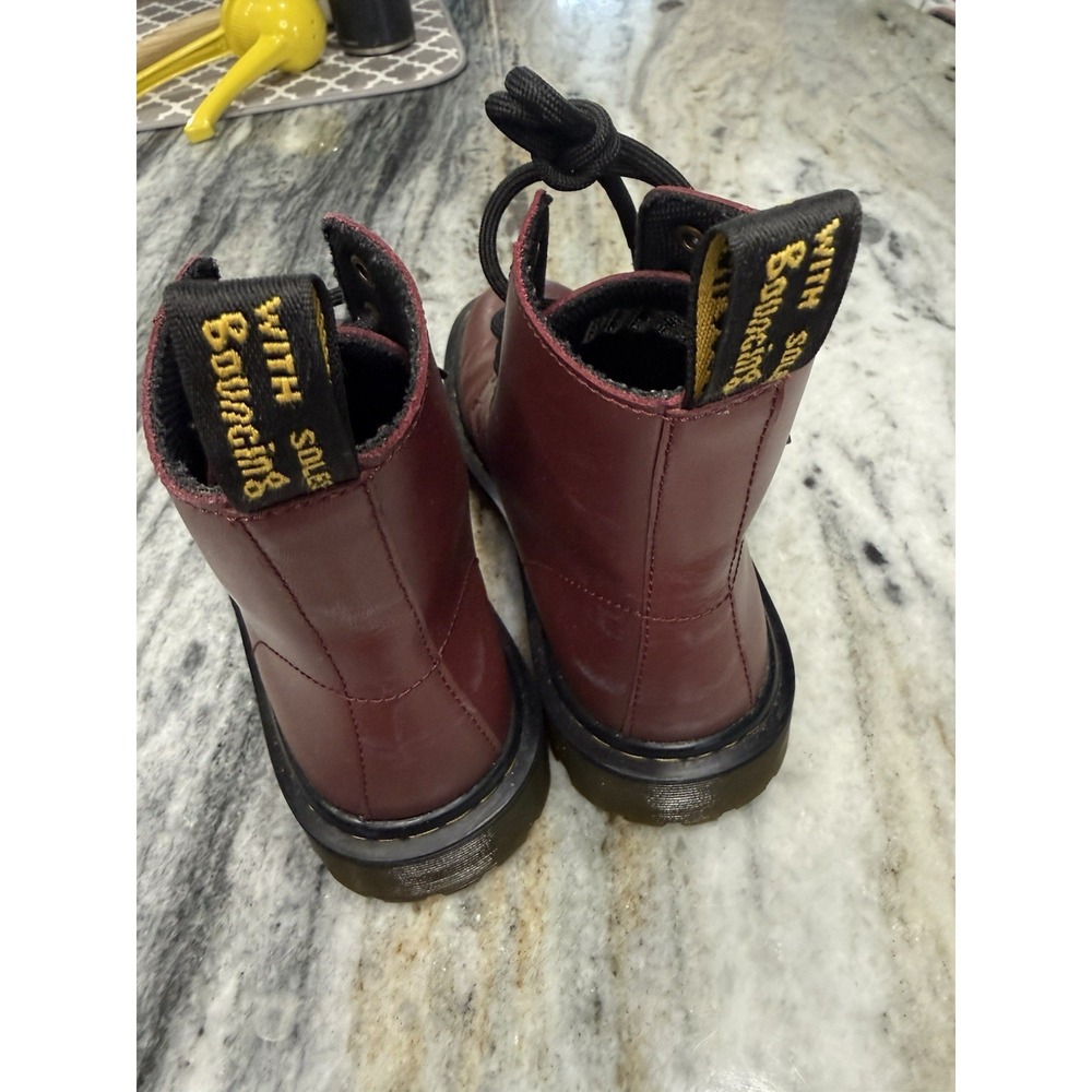 Dr. Martens Womens Luana Cherry Red Boots Size 6 - Picture 2 of 5